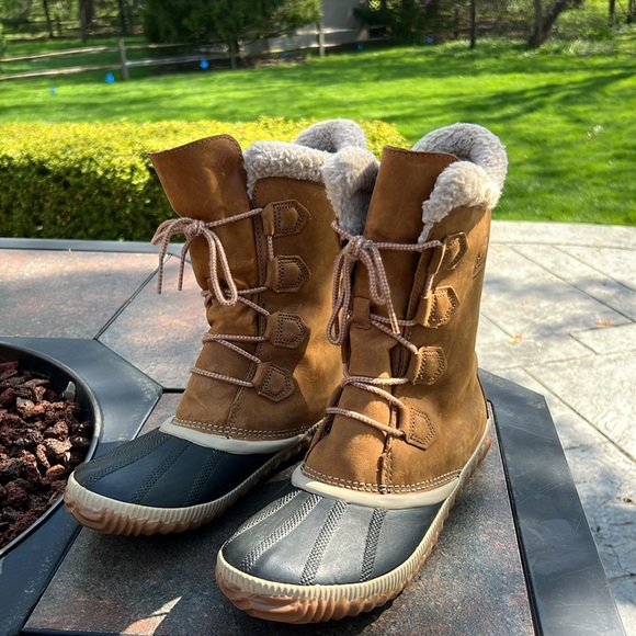 SOREL WATERPROOF WINTER BOOTS - Picture 9 of 12